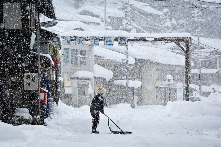 カーポートで雪に備えるメリットとおすすめの製品 ウチソトスタイル