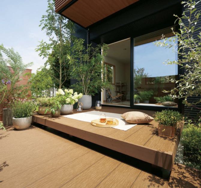 toit-terrasse-idee-deco-pierre-gravier-plantes