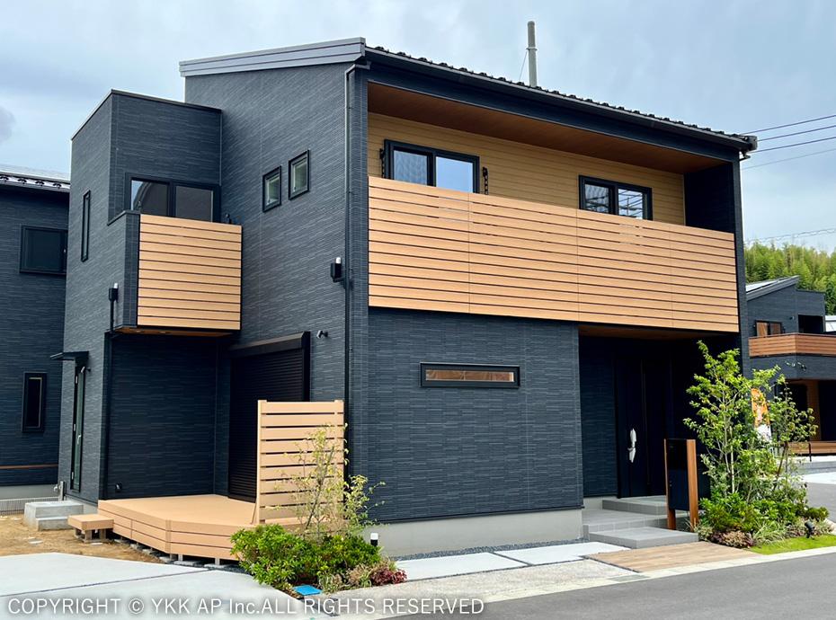 プラスの工夫で、毎日がもっと楽しくなる!「リウッドデッキ」活用術と最新施工 事例。 プラスの工夫で、毎日がもっと楽しくなる!「リウッドデッキ」活用術と最新施工 事例。