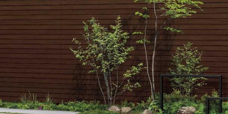 モダンな建物にも調和する、現代風の和の庭デザイン