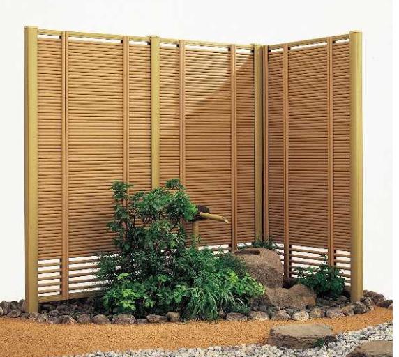 モダンな建物にも調和する、現代風の和の庭デザイン