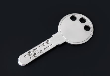 防犯門扉の選び方ガイド～空き巣対策に強い素材・デザイン・ロック機能～