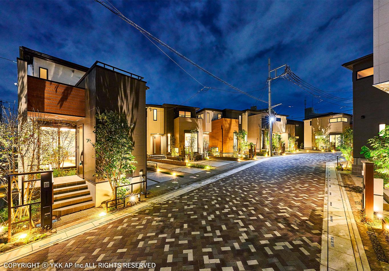 モデルハウスが素敵な理由、プロの工夫に学ぶ外構デザイン施工事例【YKK AP2025年コンテスト入賞作品より】