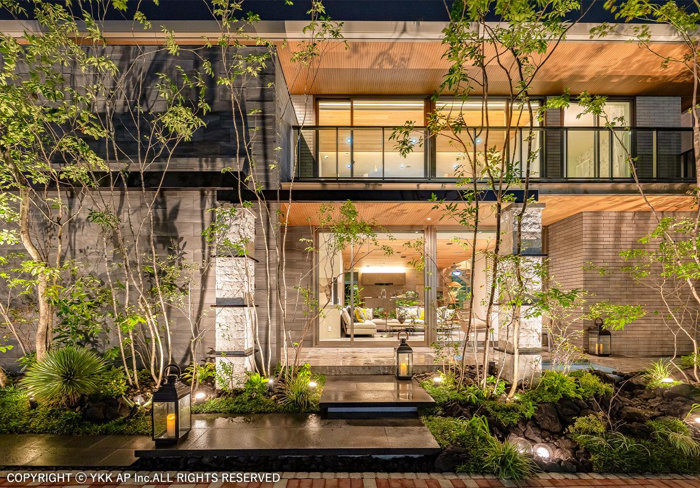 モデルハウスが素敵な理由、プロの工夫に学ぶ外構デザイン施工事例【YKK AP2025年コンテスト入賞作品より】